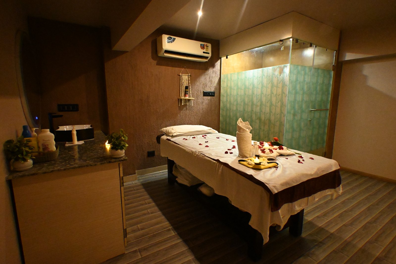 spa in Bandra, Mumbai